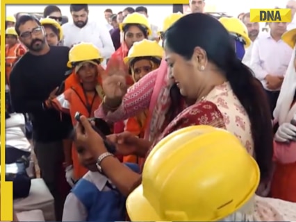 Delhi CM Rekha Gupta honours ‘Karmayogis’ at Shramik Samman Samaroh, launches skill drive for 35000 workers on Labour Day