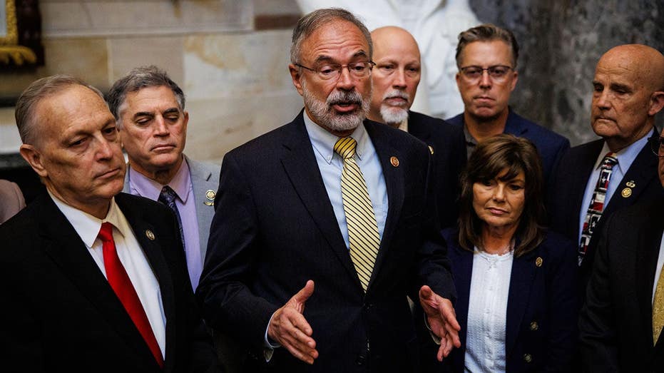 House Freedom Caucus vows ‘gloves are coming off’ as FISA deadline looms