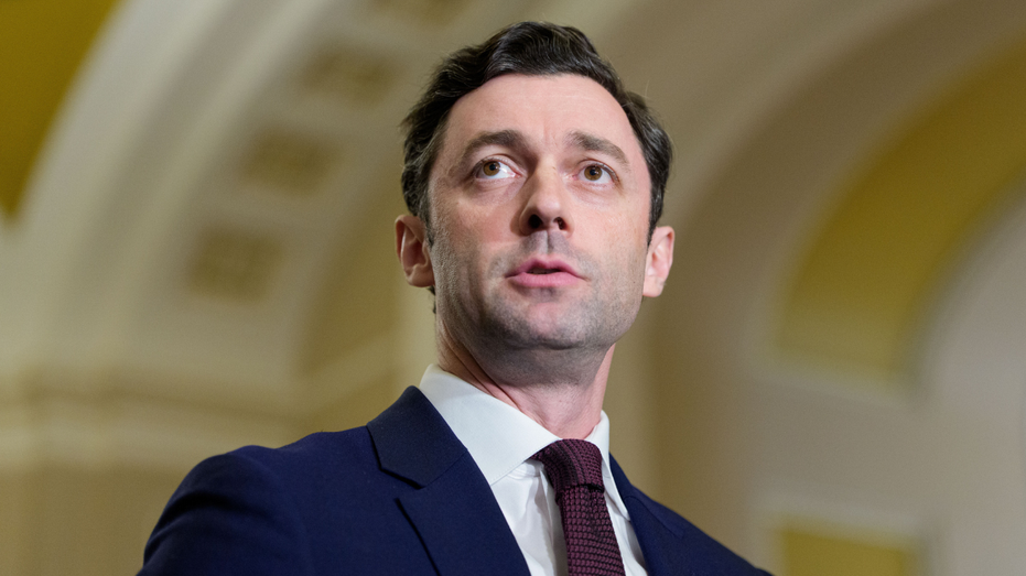 Georgia GOP Senate primary heads to runoff as Republicans battle to unseat Ossoff Georgia GOP Senate primary heads to runoff as Republicans battle to unseat Ossoff