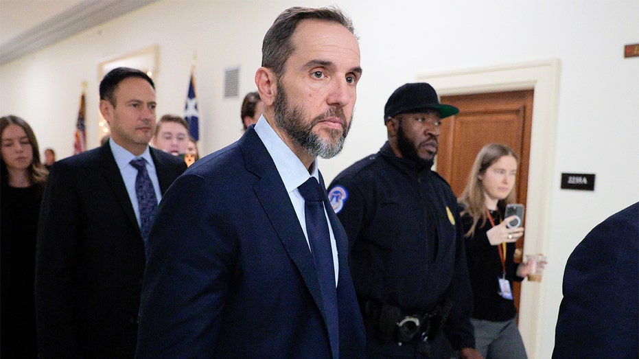 Former DOJ prosecutor charged with stealing confidential Jack Smith investigation documents about Trump Former DOJ prosecutor charged with stealing confidential Jack Smith investigation documents about Trump
