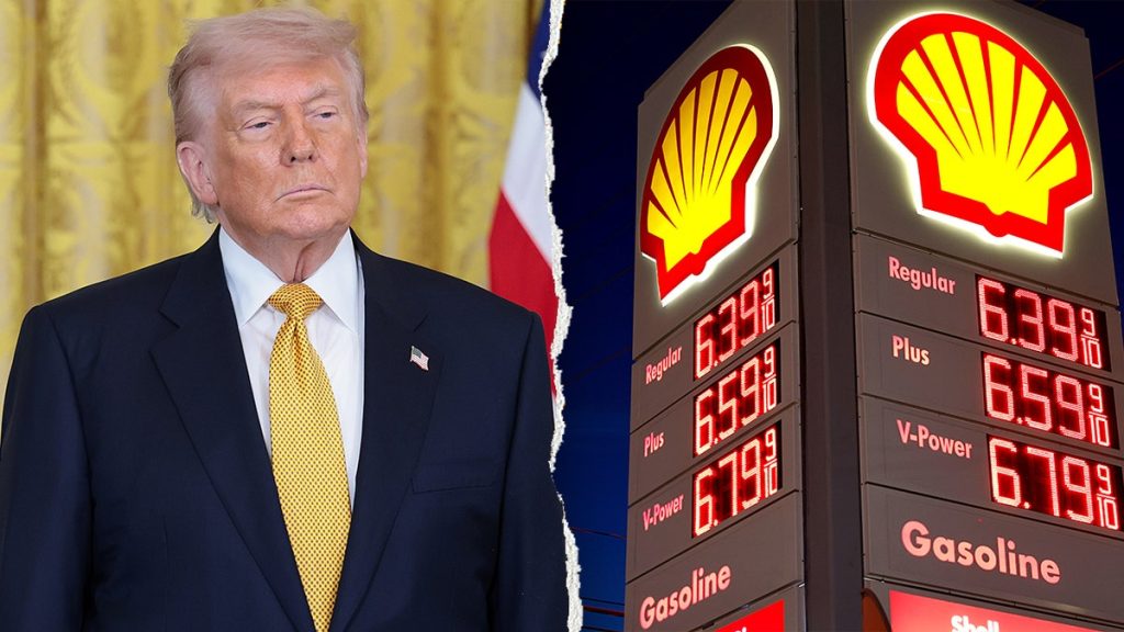 Fox News Poll: As economic pain deepens, disapproval of Trump hits new high Fox News Poll: As economic pain deepens, disapproval of Trump hits new high