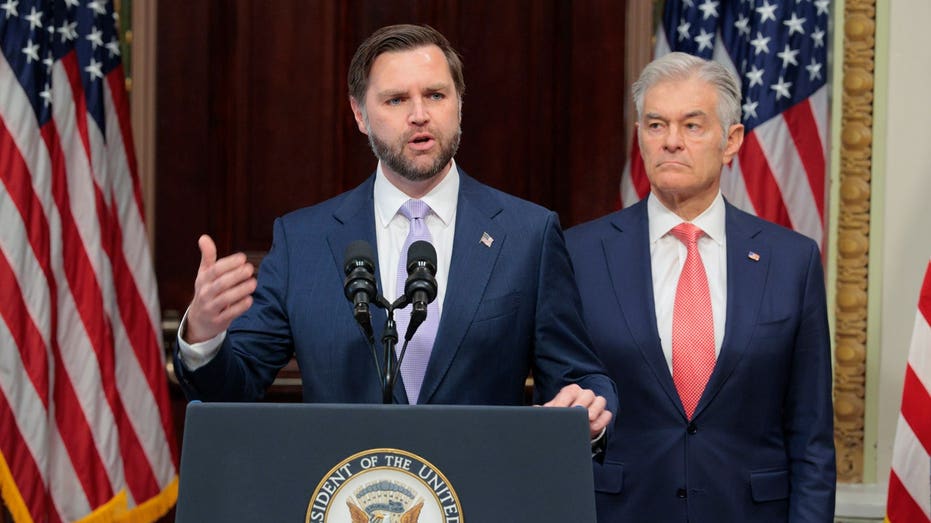 Vance turns up heat on states with federal cash threat over Medicaid fraud crackdown Vance turns up heat on states with federal cash threat over Medicaid fraud crackdown