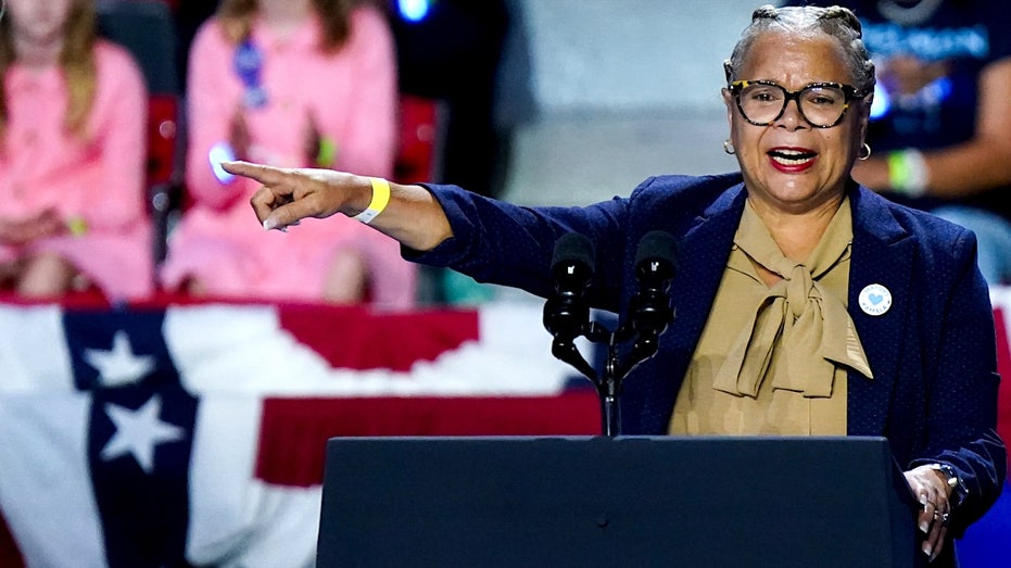 Longtime Dem Charlotte Mayor Vi Lyles to resign months into new term