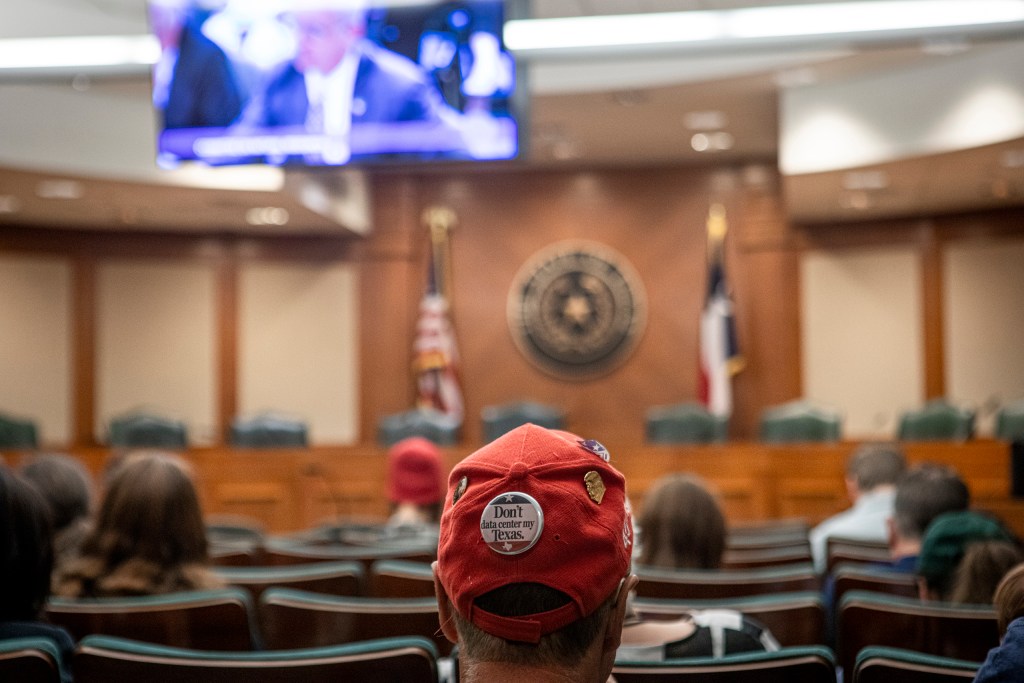 Texas leaders are asking data centers how much water they use. Most aren’t responding. Texas leaders are asking data centers how much water they use. Most aren’t responding.