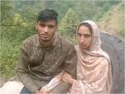 Pakistani youth crosses LoC to meet woman he met on Snapchat, detained in Kashmir Pakistani youth crosses LoC to meet woman he met on Snapchat, detained in Kashmir