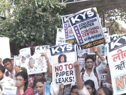 Students protest outside Ministry of Education amid NEET, CBSE controversies; demand Pradhan’s resignation