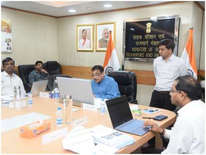 Nitin Gadkari unveils 100 percent ethanol fuel push after E85 rollout, sparks debate online