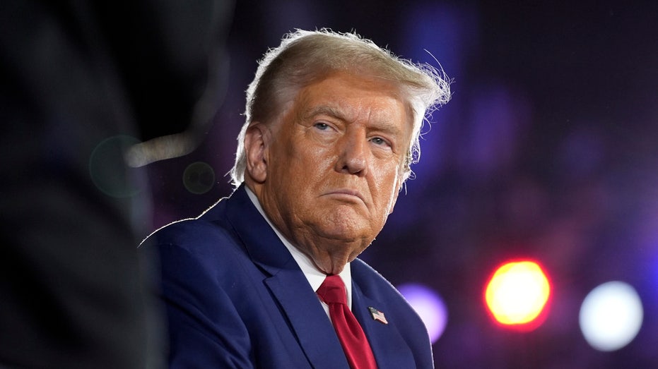 Trump warns ‘downtrodden’ blue states after socialist candidates sweep NYC congressional primaries