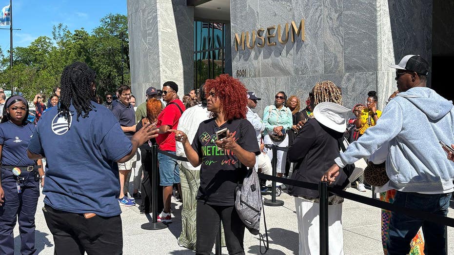 Obama Center visitors say project symbolic of ‘Black excellence,’ claim scandal-free legacy while Trump ripped Obama Center visitors say project symbolic of ‘Black excellence,’ claim scandal-free legacy while Trump ripped