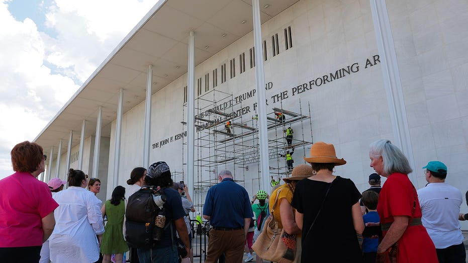 Workers rip Trump’s name from Kennedy center facade months after it goes on, hours after failed appeal Workers rip Trump’s name from Kennedy center facade months after it goes on, hours after failed appeal