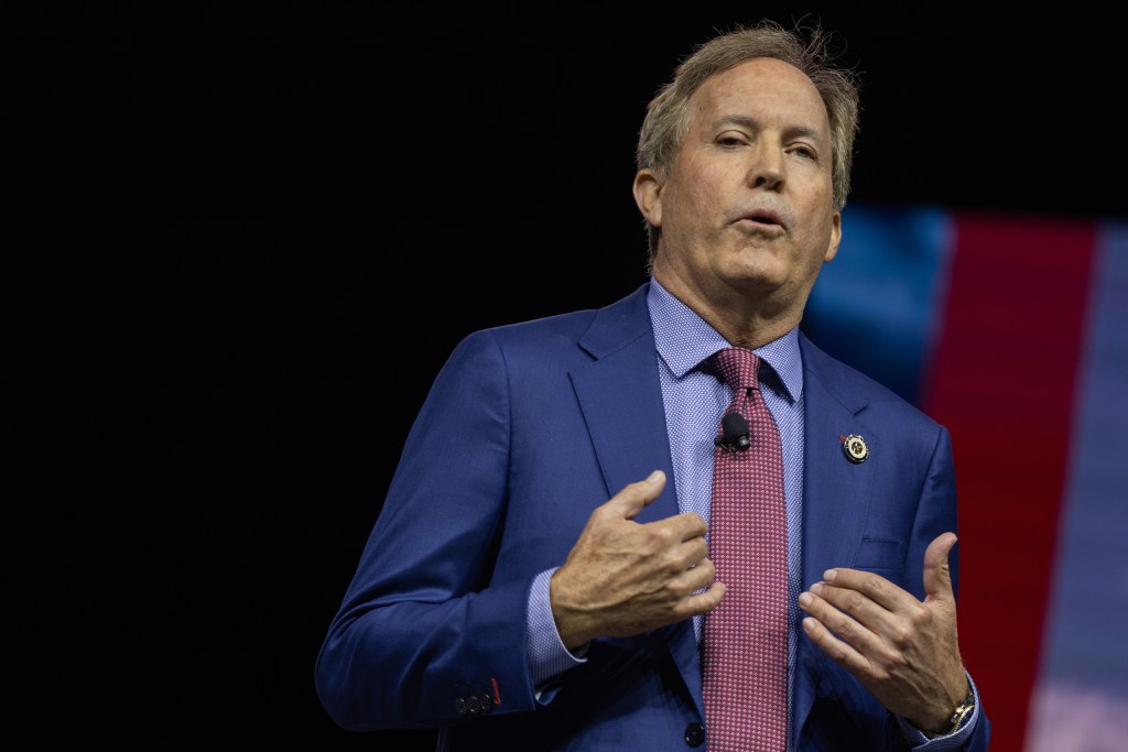Ken Paxton tops million in a personal best fundraising quarter, campaign says Ken Paxton tops million in a personal best fundraising quarter, campaign says