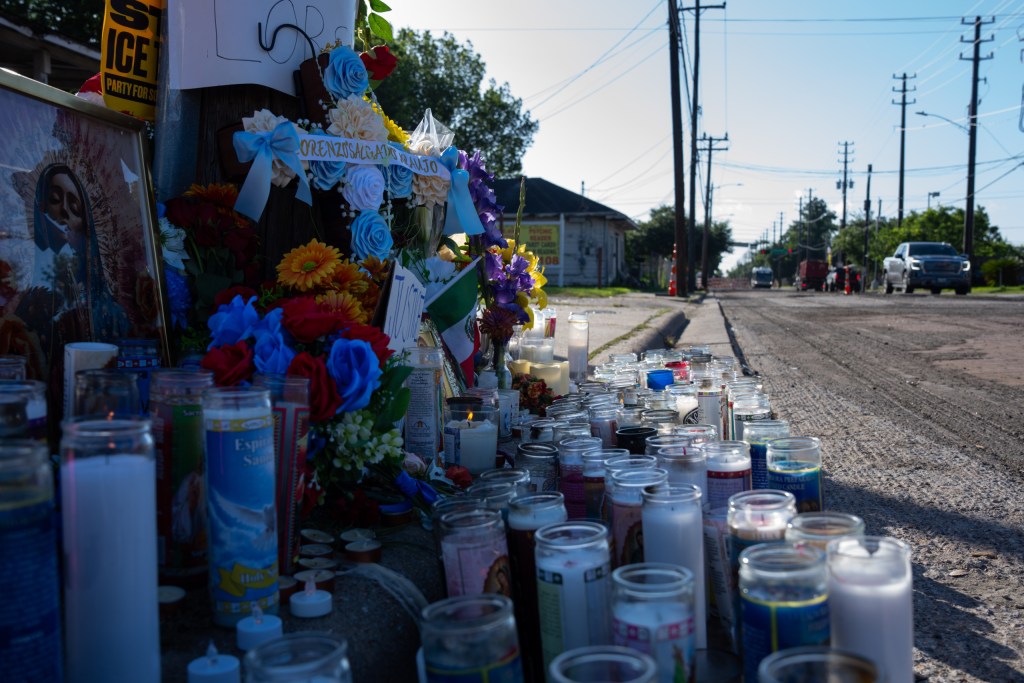 FBI suggests migrants’ van in fatal Houston shooting had meth. A lawyer says it was salt. FBI suggests migrants’ van in fatal Houston shooting had meth. A lawyer says it was salt.