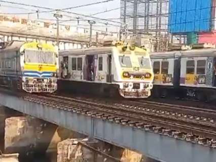Mumbai Monsoon Fury: Intense rainfall delays flights, local trains; Central, western and harbour lines affected Mumbai Monsoon Fury: Intense rainfall delays flights, local trains; Central, western and harbour lines affected