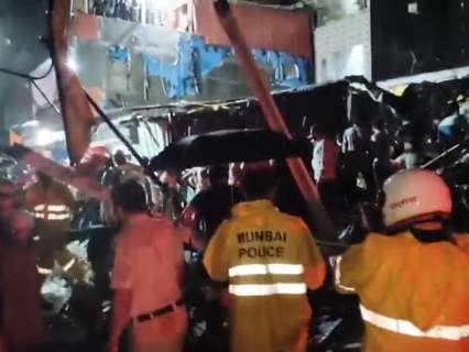 Mumbai rains: Family dies in building collapse day before vacating their home Mumbai rains: Family dies in building collapse day before vacating their home