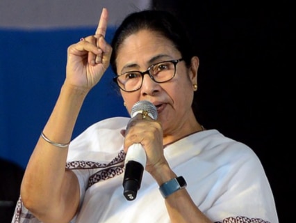 ‘Can restart TMC in 2026 like 2006’: Mamata Banerjee after Madan Mitra’s exit ‘Can restart TMC in 2026 like 2006’: Mamata Banerjee after Madan Mitra’s exit