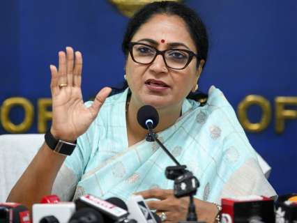 Delhi CM Rekha Gupta announces Rs 100 crore allocation per assembly constituency, says development won’t suffer Delhi CM Rekha Gupta announces Rs 100 crore allocation per assembly constituency, says development won’t suffer