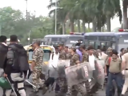 ‘Shame on Delhi Police’: Abhijeet Dipke alleges planting stones, van to defame CJP’s Parliament march ‘Shame on Delhi Police’: Abhijeet Dipke alleges planting stones, van to defame CJP’s Parliament march