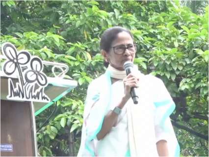 Mamata Banerjee to join CJP’s Delhi protest? Former Bengal CM makes big statement Mamata Banerjee to join CJP’s Delhi protest? Former Bengal CM makes big statement