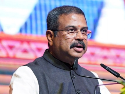Dharmendra Pradhan accuses Rahul Gandhi of ‘exploiting students as political tools’ over NEET protest Dharmendra Pradhan accuses Rahul Gandhi of ‘exploiting students as political tools’ over NEET protest