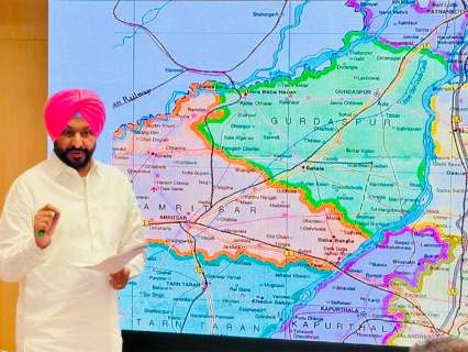 Ravneet Singh Bittu resigns as union minister, will likely contest Punjab assembly election Ravneet Singh Bittu resigns as union minister, will likely contest Punjab assembly election
