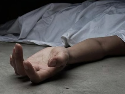 NEET Re-Exam Tragedy: Maharashtra student dies by suicide, family cites stress over re-exam result NEET Re-Exam Tragedy: Maharashtra student dies by suicide, family cites stress over re-exam result