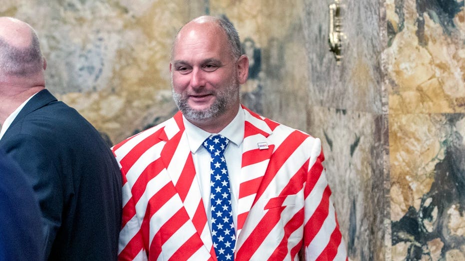 SEE IT: Pennsylvania Democrats boot GOP lawmaker from House floor over patriotic America 250 suit SEE IT: Pennsylvania Democrats boot GOP lawmaker from House floor over patriotic America 250 suit