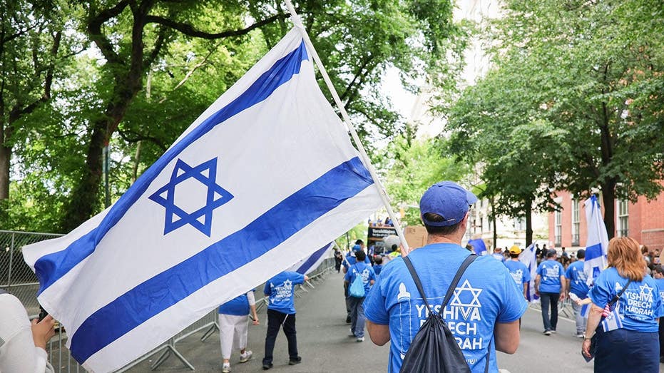 Reporter’s Notebook: The Republican-led vote that revealed Democrats’ new divide on Israel Reporter’s Notebook: The Republican-led vote that revealed Democrats’ new divide on Israel