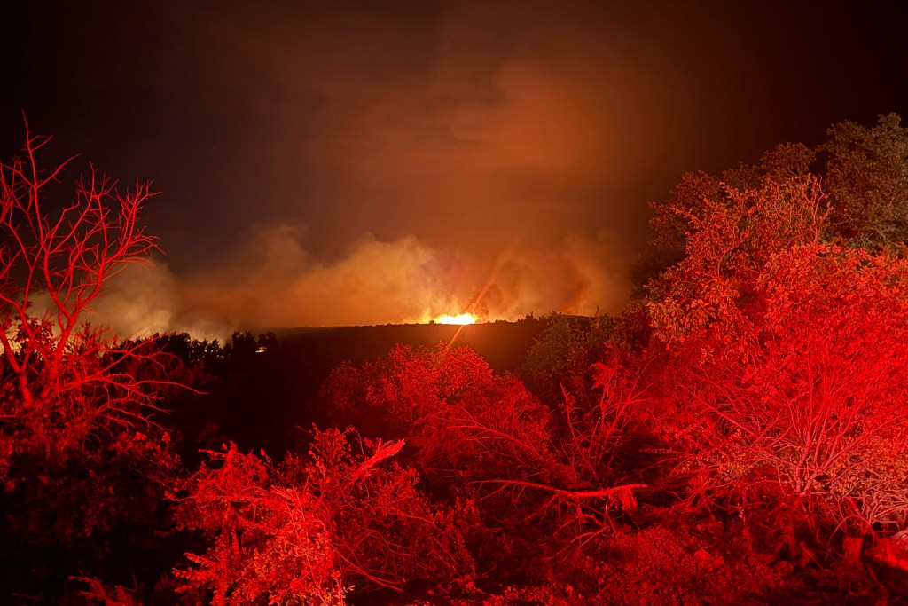 Ross Fire grows to one of the largest wildfires on record in North Texas