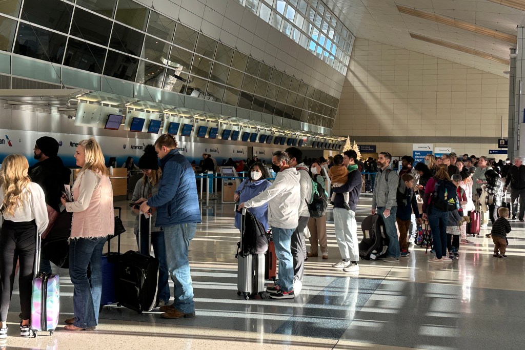 Greg Abbott threatens Dallas, Houston airports’ grant funds over Islamic washing facilities Greg Abbott threatens Dallas, Houston airports’ grant funds over Islamic washing facilities