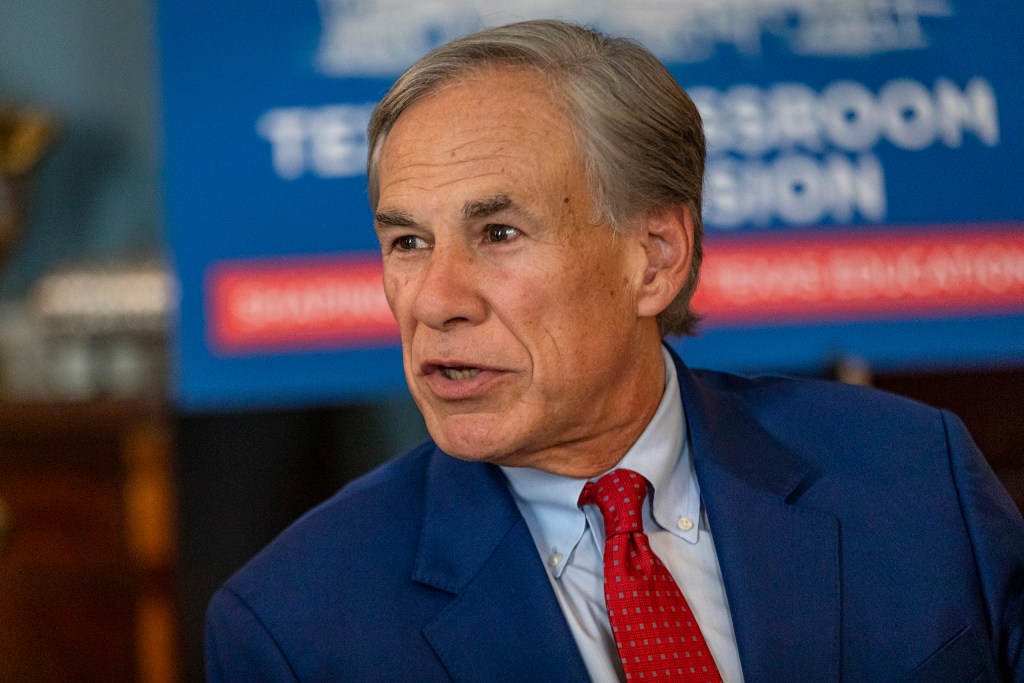 Texas should establish three-year bachelor’s degree options, Gov. Greg Abbott says