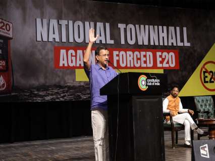Kejriwal announces march to PM Modi’s residence over E20 policy: ‘Will take 100 people not afraid of jail’ Kejriwal announces march to PM Modi’s residence over E20 policy: ‘Will take 100 people not afraid of jail’