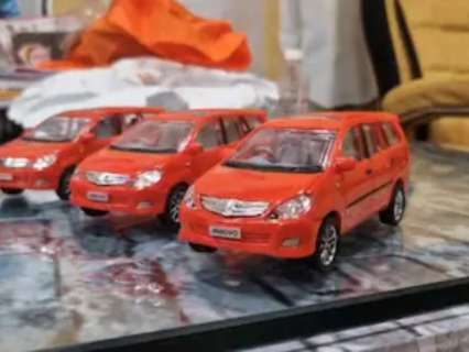 MNS trolls BMC over Innova upgrade: Sandeep Deshpande sends toy cars to Headquarters