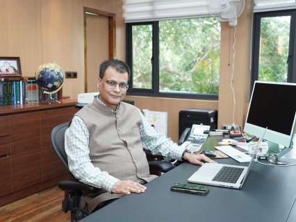 Centre extends IRS officer Rahul Navin’s tenure as ED director for one year Centre extends IRS officer Rahul Navin’s tenure as ED director for one year
