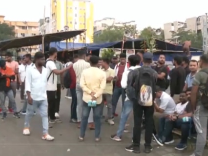 Jharkhand Protest: Students gather for ‘Vidhan Sabha Gherao’ march amid prohibitory orders, heavy security in Ranchi Jharkhand Protest: Students gather for ‘Vidhan Sabha Gherao’ march amid prohibitory orders, heavy security in Ranchi