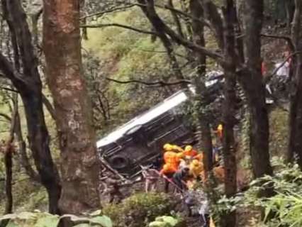 Uttarakhand Horror: 20 injured as tempo traveller plunges into deep gorge in Nainital Uttarakhand Horror: 20 injured as tempo traveller plunges into deep gorge in Nainital
