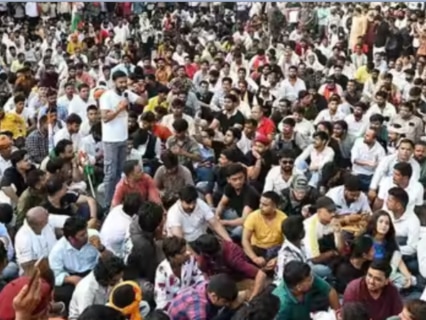 ‘Reservation Hatao Andolan’: 20 detained in Delhi’s Connaught Place, Police cite lack of permission ‘Reservation Hatao Andolan’: 20 detained in Delhi’s Connaught Place, Police cite lack of permission