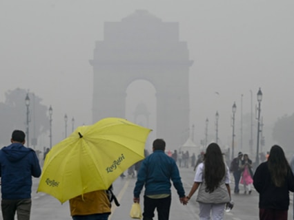 Delhi-NCR weather update: Red alert issued for all districts as IMD warns of heavy rain; 15 flights cancelled Delhi-NCR weather update: Red alert issued for all districts as IMD warns of heavy rain; 15 flights cancelled