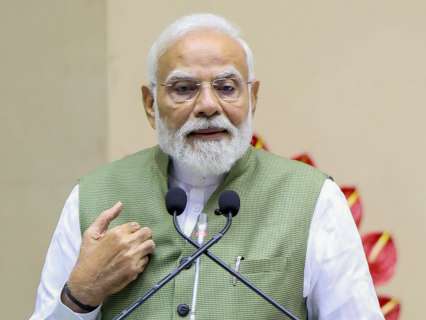 Who will win if Lok Sabha polls are held today? Latest survey predicts 326 seats for NDA, BJP numbers drop Who will win if Lok Sabha polls are held today? Latest survey predicts 326 seats for NDA, BJP numbers drop