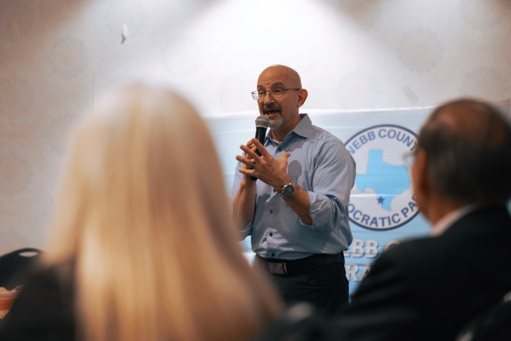 In Laredo, Jon Rosenthal makes his first public pitch for a seat on Texas Railroad Commission In Laredo, Jon Rosenthal makes his first public pitch for a seat on Texas Railroad Commission