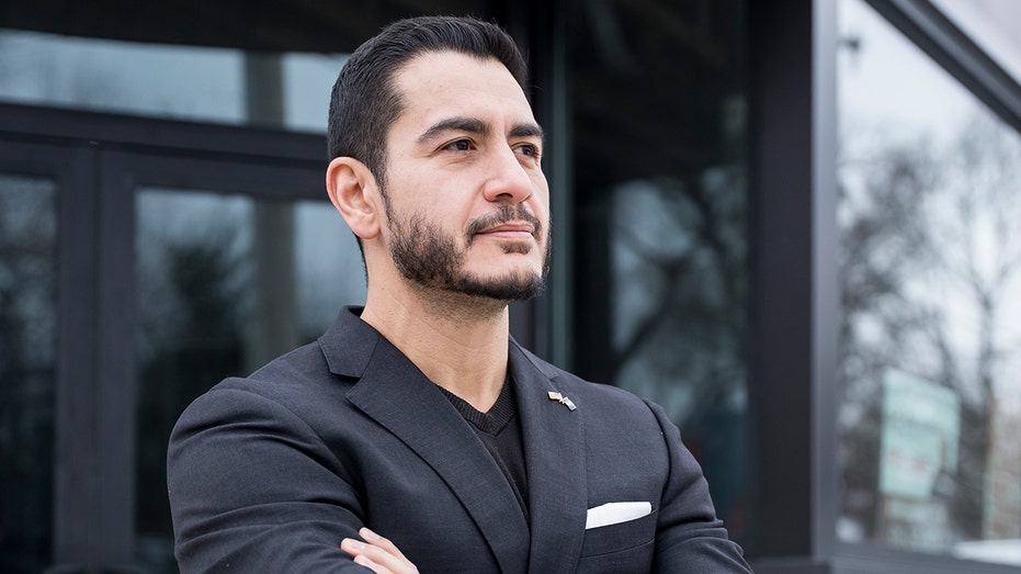 DSA brand on trial as El-Sayed struggles where Dems can least afford it DSA brand on trial as El-Sayed struggles where Dems can least afford it