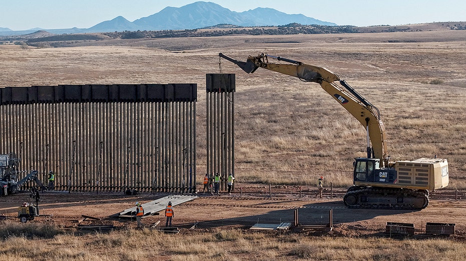 Federal judge clears path for border wall construction in Arizona Federal judge clears path for border wall construction in Arizona
