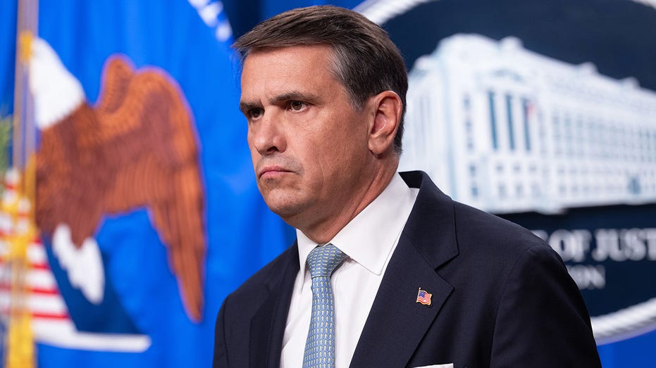 Trump’s pick for top law enforcement official gets crucial last-minute lifeline for confirmation Trump’s pick for top law enforcement official gets crucial last-minute lifeline for confirmation