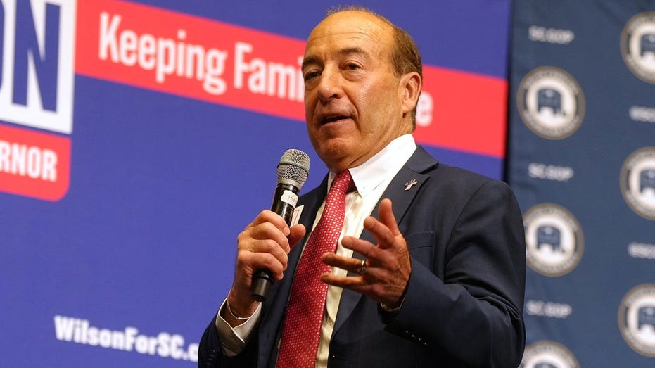 Mark Lynch endorses Ralph Norman as congressman heads into runoff against Darline Graham Mark Lynch endorses Ralph Norman as congressman heads into runoff against Darline Graham