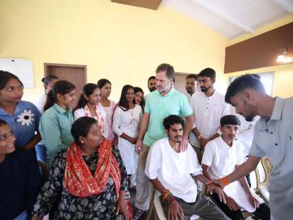 Rahul Gandhi meets tribal students protesting in Maharashtra: ‘Stand with them in every fight’ Rahul Gandhi meets tribal students protesting in Maharashtra: ‘Stand with them in every fight’