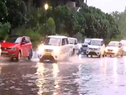Delhi Waterlogging: Heavy rain floods key areas; what MCD officials say about drainage response Delhi Waterlogging: Heavy rain floods key areas; what MCD officials say about drainage response