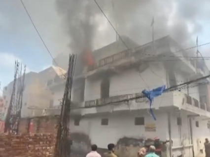 Delhi Fire: Two feared dead in warehouse blaze in Swaroop Nagar, 15 fire tenders rushed Delhi Fire: Two feared dead in warehouse blaze in Swaroop Nagar, 15 fire tenders rushed