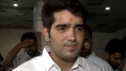 Who is Yash Dabas? ABVP’s DUSU president, international tennis player who faced marksheet controversy Who is Yash Dabas? ABVP’s DUSU president, international tennis player who faced marksheet controversy