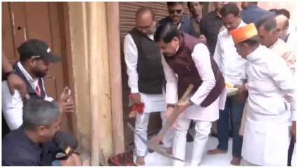 Mohan Yadav’s childhood home faces demolition as Ujjain prepares for Simhastha 2028 Mohan Yadav’s childhood home faces demolition as Ujjain prepares for Simhastha 2028