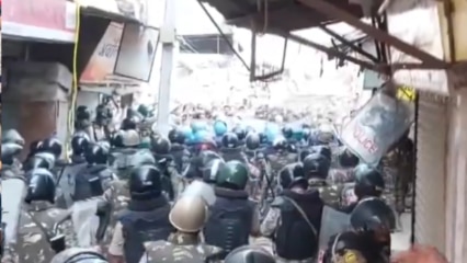 Ujjain Shahi Masjid Row: What triggered clash between police, protesters? Ujjain Shahi Masjid Row: What triggered clash between police, protesters?
