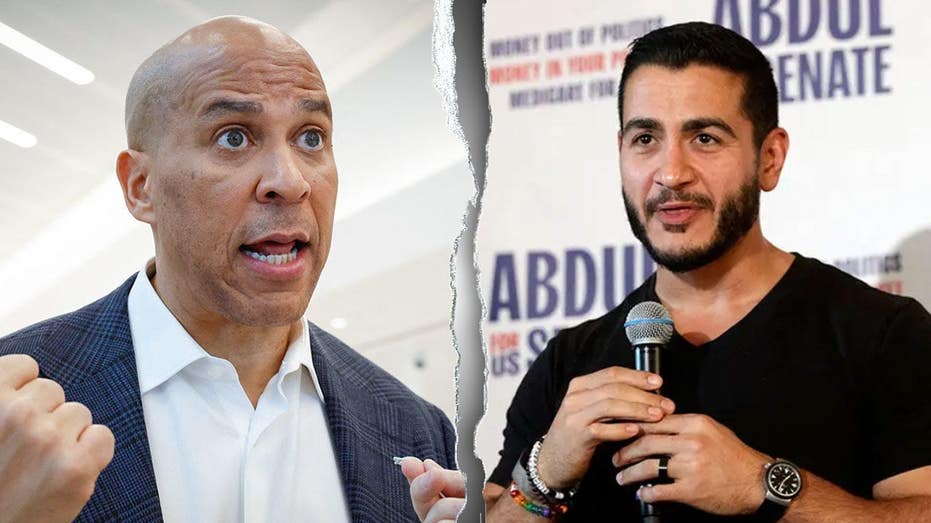 Critics pounce as prominent Dem senator seems to make admission about party’s far-left ‘fringe’ Critics pounce as prominent Dem senator seems to make admission about party’s far-left ‘fringe’